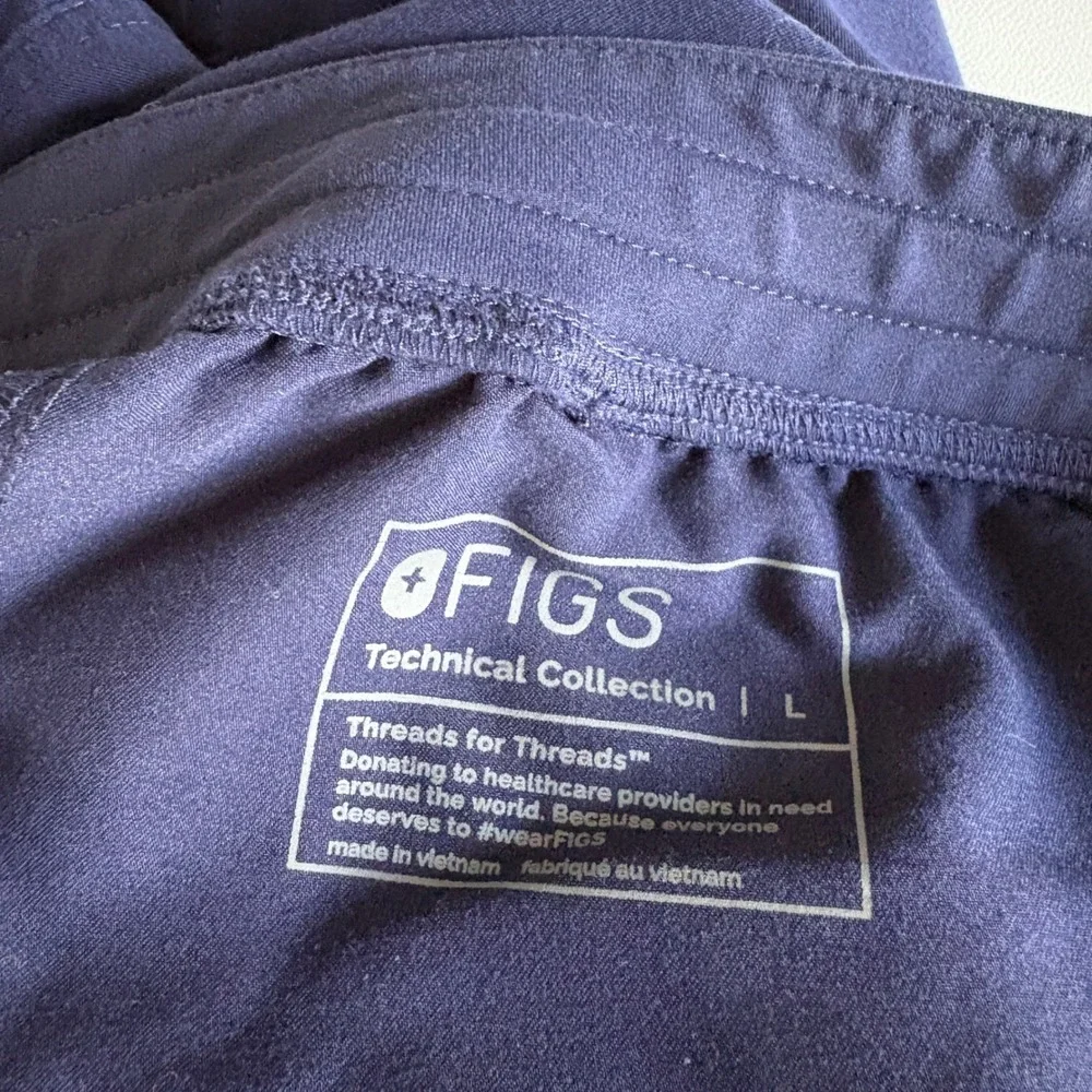 FIGS Mens Navy Axim Straight Leg Technical Cargo Nursing Medical Scrub Pants L
